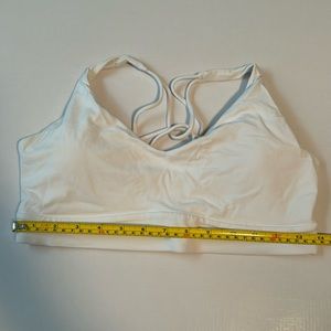 NWOT Athleta white medium sports bra